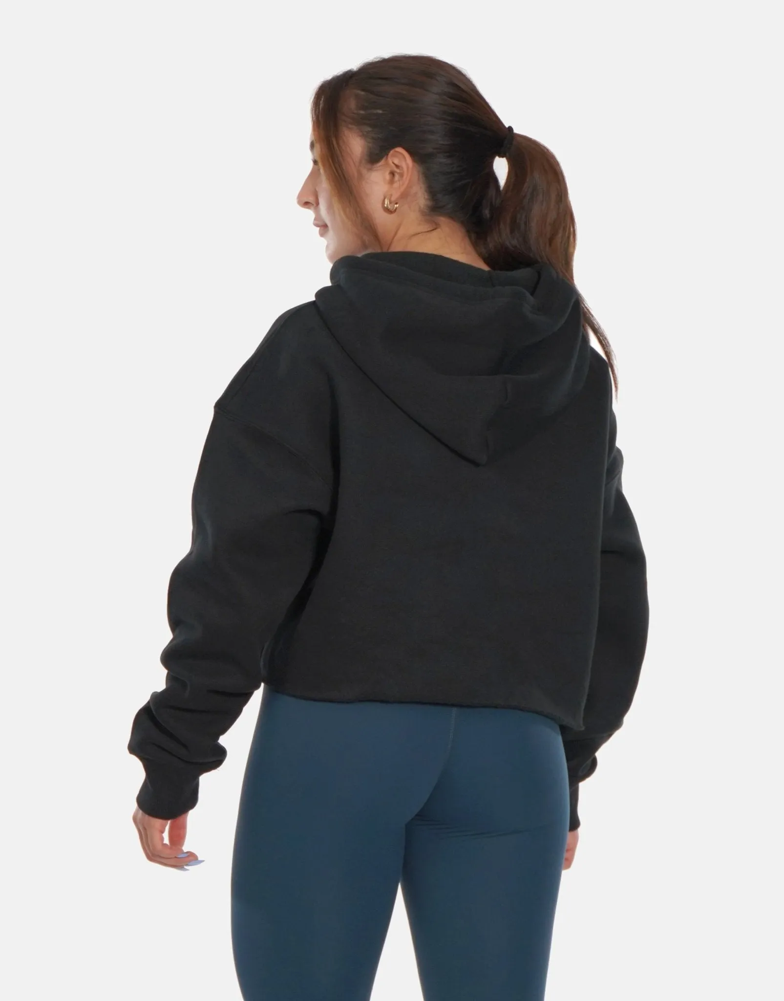 DW Cozy Fleece Cropped Hoodie