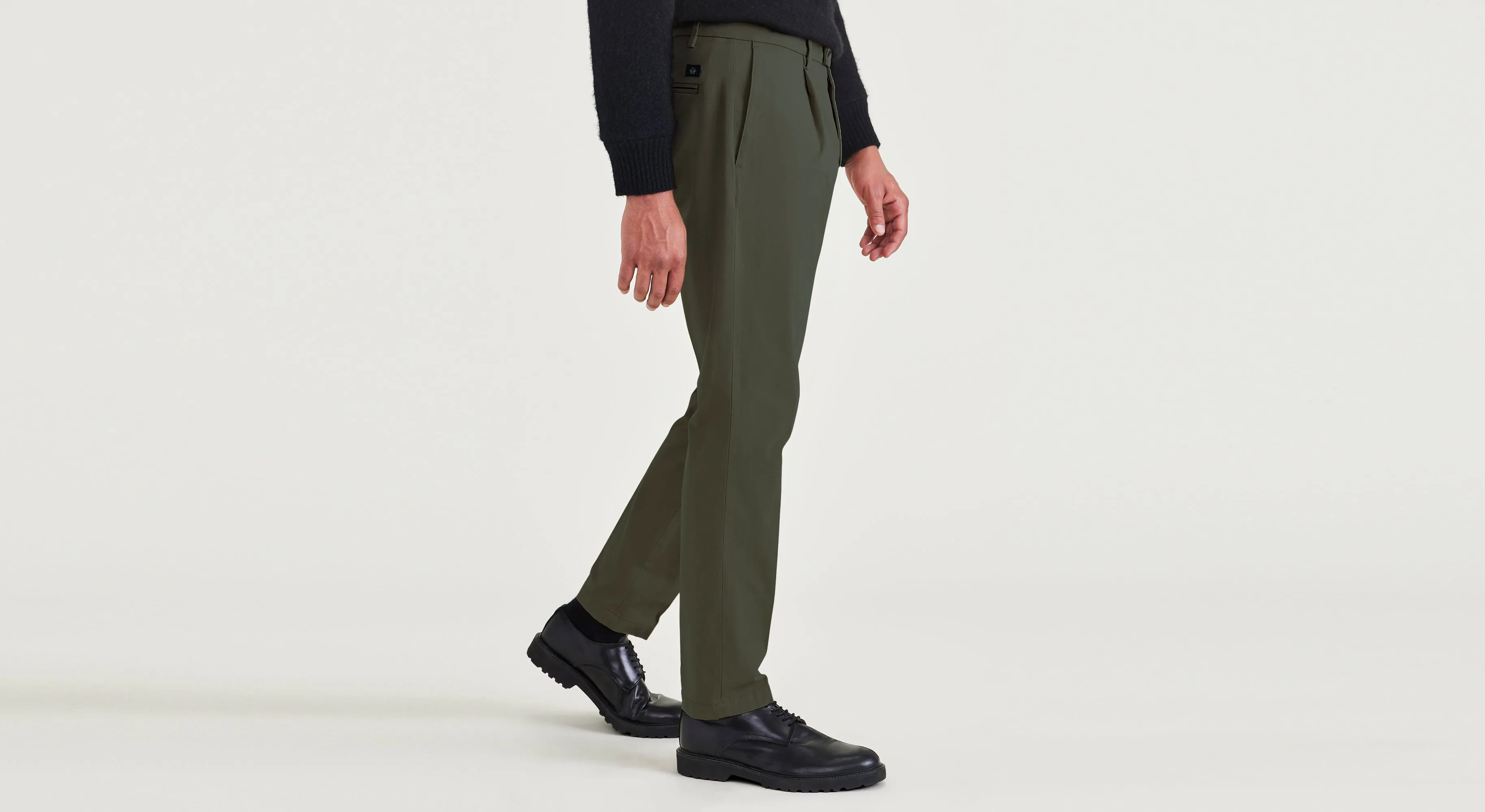 Men's Slim Tapered Fit Crafted Pants