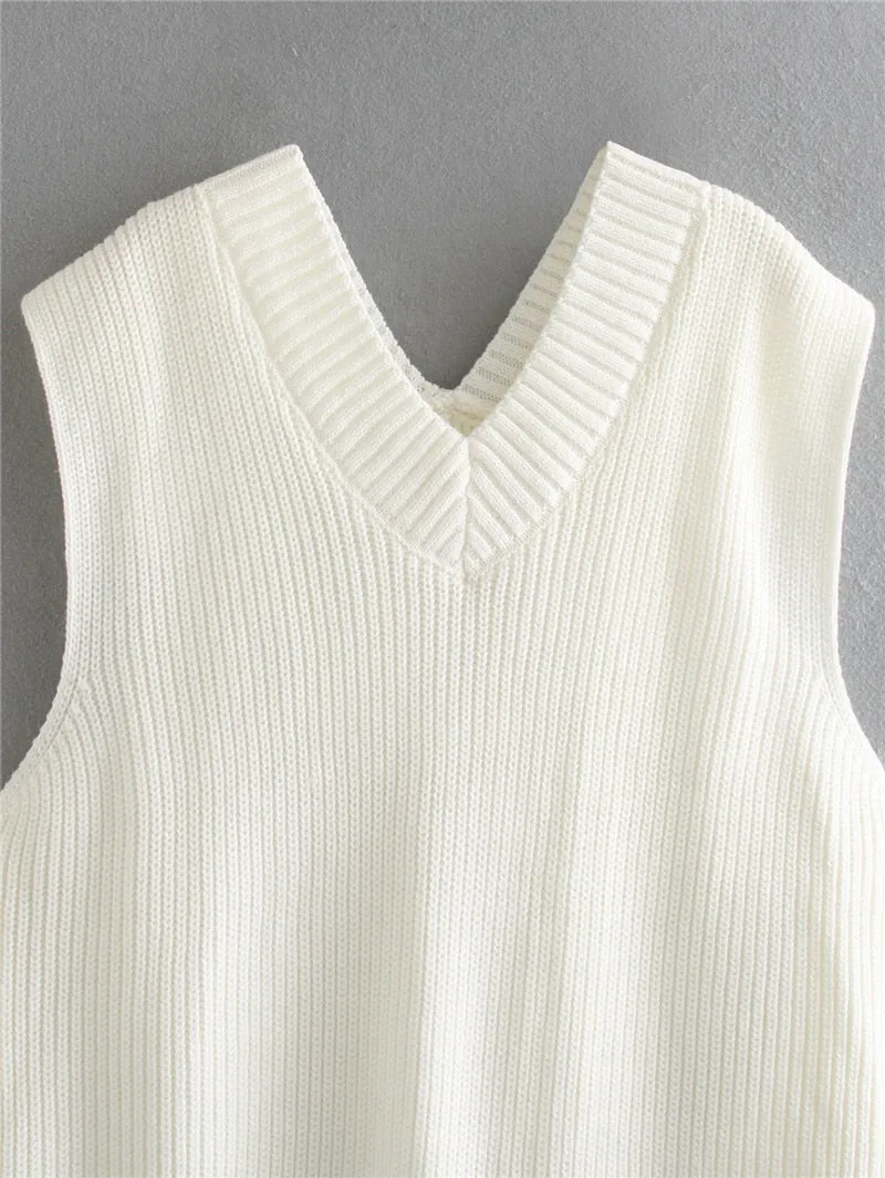 Nereo Sleeveless Sweater