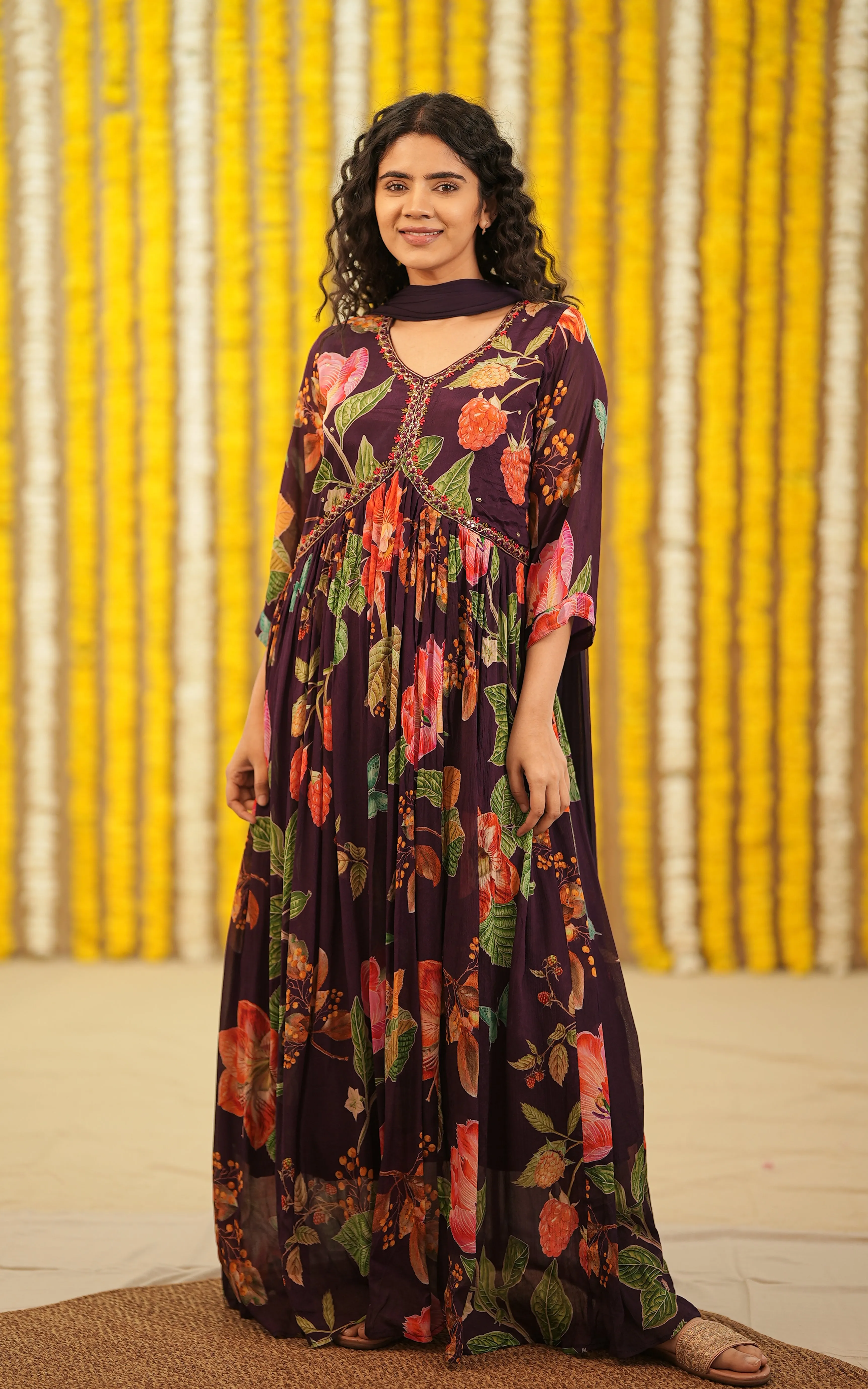 Radhi H  (Kurti Dupatta)